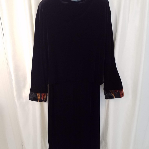 NEW VINTAGE S&A BLK VELVET DRS & JACKET SILK sz10 - Picture 3 of 7